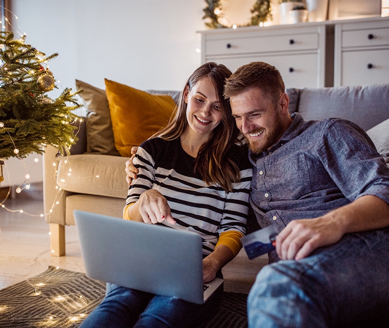 A couple shopping safely on Cyber Safety Sunday