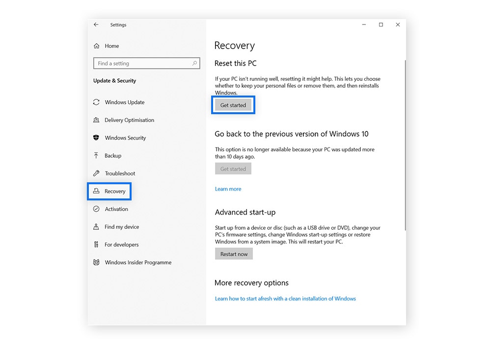 Wiping a hard drive in Windows 11 by resetting the PC through the Recovery menu.