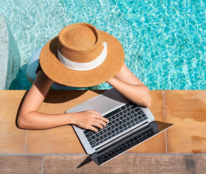 Does a VPN change your IP address?