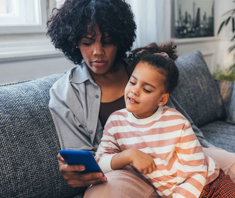 “Hi Mom” text scam: How to spot a fake message