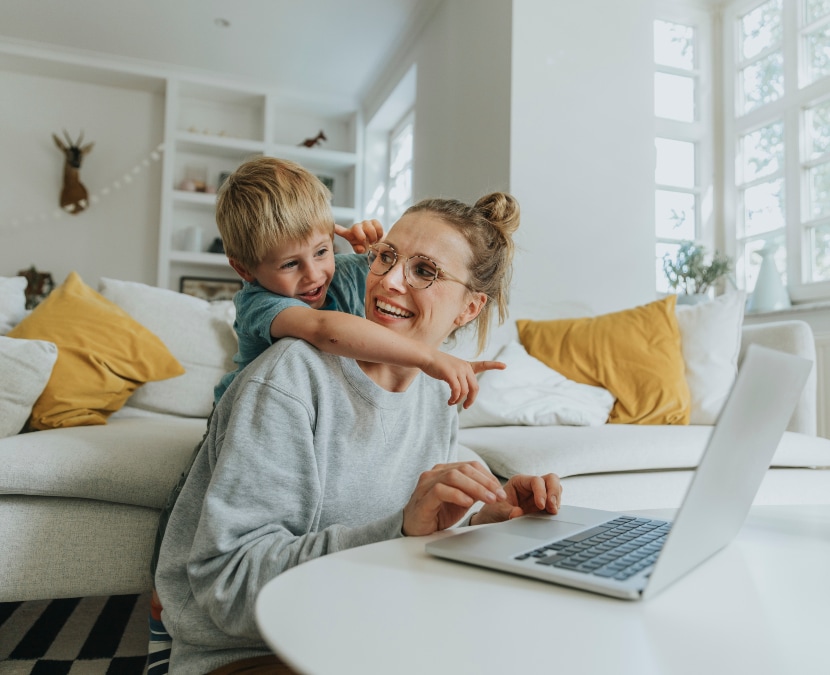 A family browsing the internet safely with a VPN.