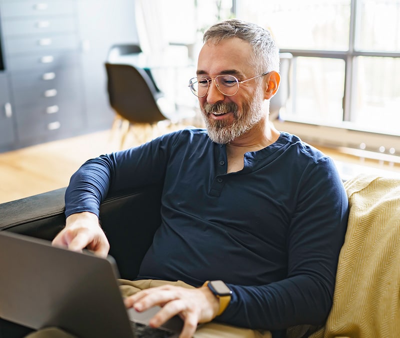 An image of a new user selecting a protocol and configuring his VPN tunnel.